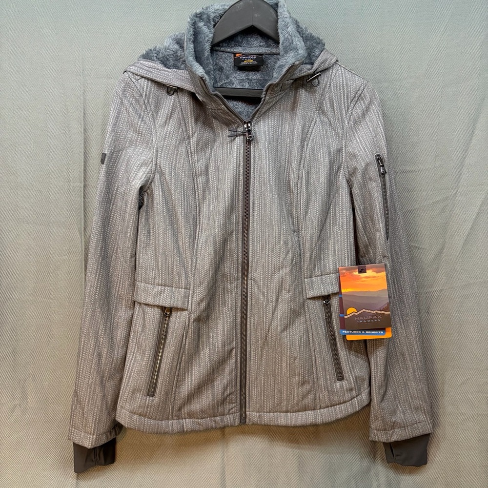 NWT Halifax Traders coat, faux fur lined water/wind resistant hooded size small